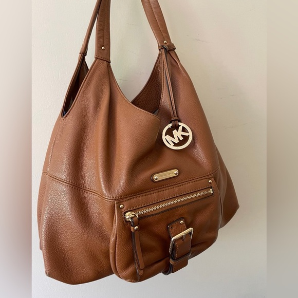 Authentic Michael Kors MK Camel Brown Bag - Picture 2 of 11